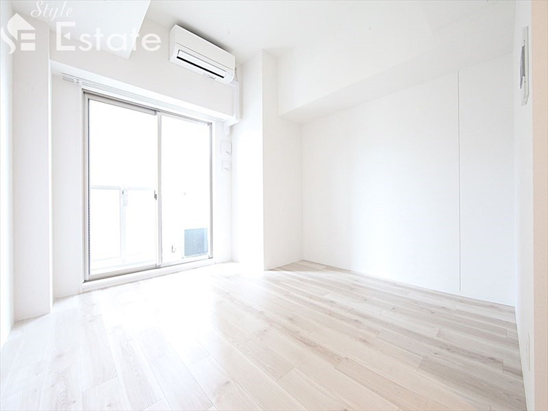 居室・リビング　内装