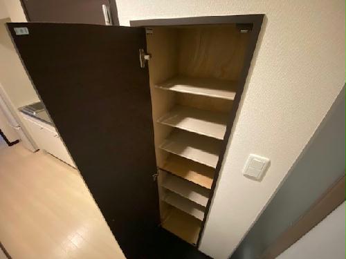 居室・リビング　現況を優先