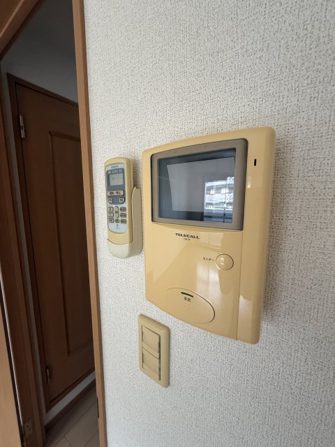 セキュリティ　同物件別号室の写真です。