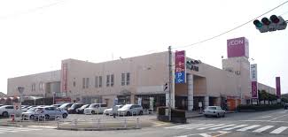 スーパー　イオン下大利店（スーパー）まで585m