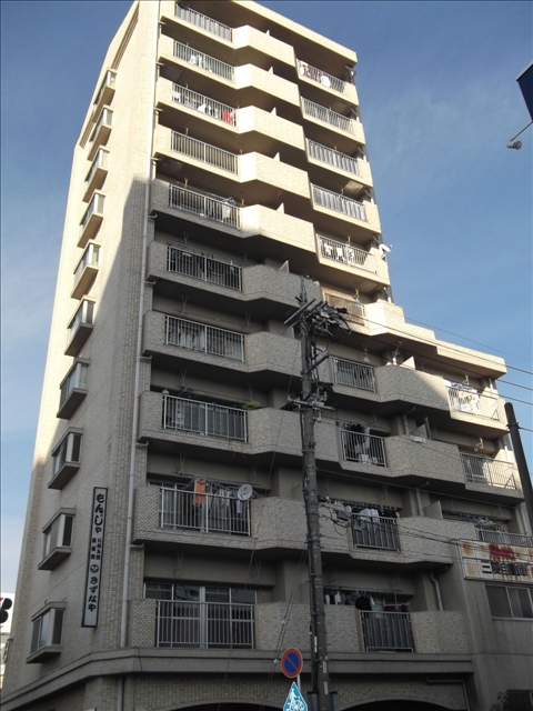 建物外観　安心の鉄筋コンクリート造ですよ☆☆☆