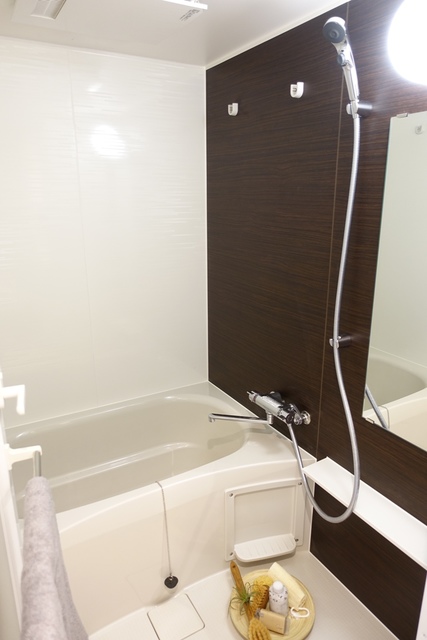 バス・シャワールーム　※写真は同タイプ住戸です。