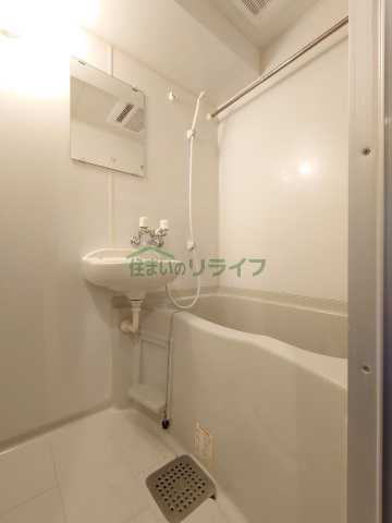 バス・シャワールーム　別室参考画像です