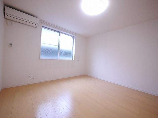 居室・リビング　★7.8帖の洋室です★