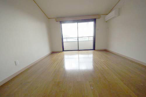 居室・リビング　洋室８帖