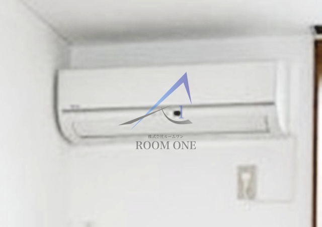 その他　エアコン付です。