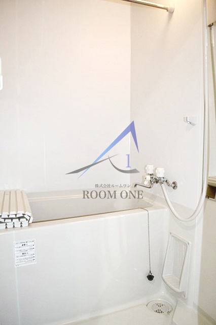 バス・シャワールーム　お風呂です。