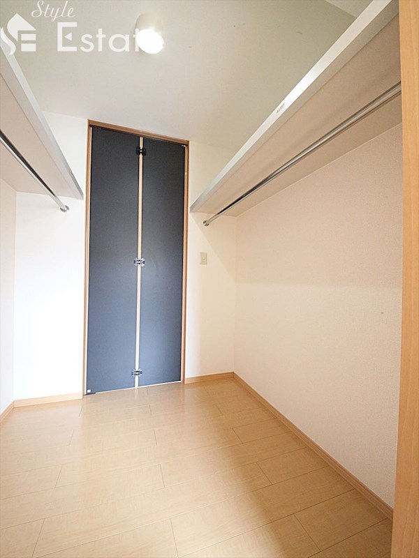 収納　クローゼット