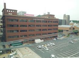 役所　広島市東区役所（役所）まで321m