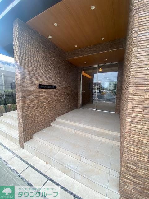 エントランス　エントランス