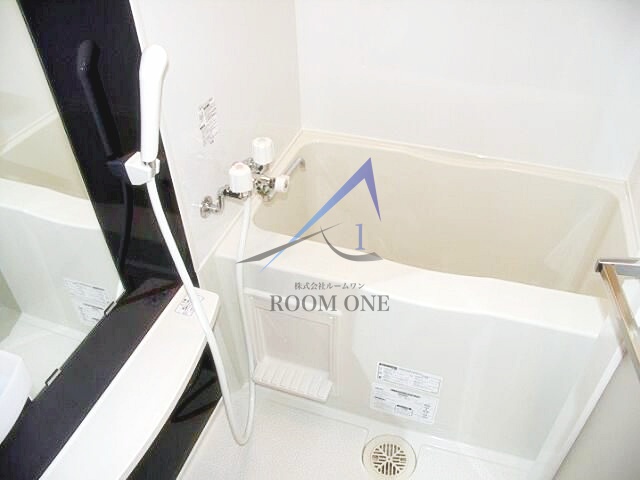 バス・シャワールーム　お風呂です。