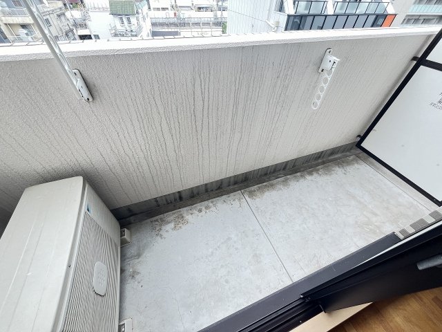 バルコニー　バルコニーがあります