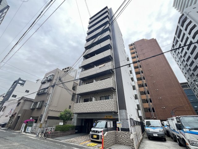 建物外観　落ち着いた雰囲気の外観です