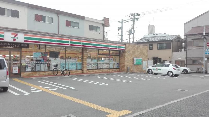 コンビニ　セブンイレブン尼崎久々知西町1丁目店（コンビニ）まで142m