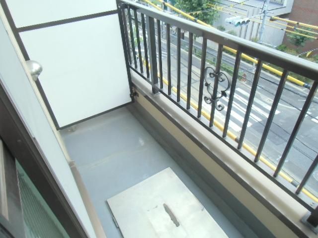バルコニー　日当り良好のバルコニー