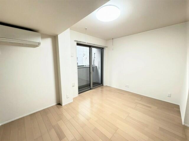 居室・リビング　きれいなお部屋です