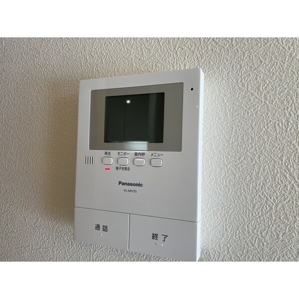 セキュリティ　室内写真は別部屋の写真です。