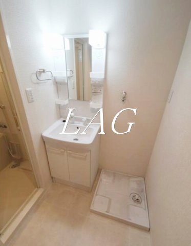 洗面設備　独立洗面台です。