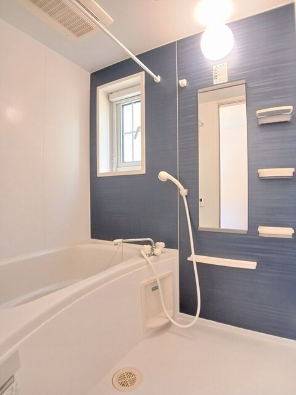 バス・シャワールーム　図面と現状に相違がある場合には現状を優先