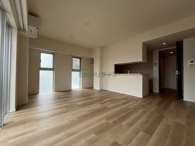 居室・リビング　※参考写真です。同じ間取りの別部屋になります。