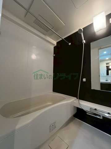 バス・シャワールーム　※参考写真です。同じ間取りの別部屋になります。