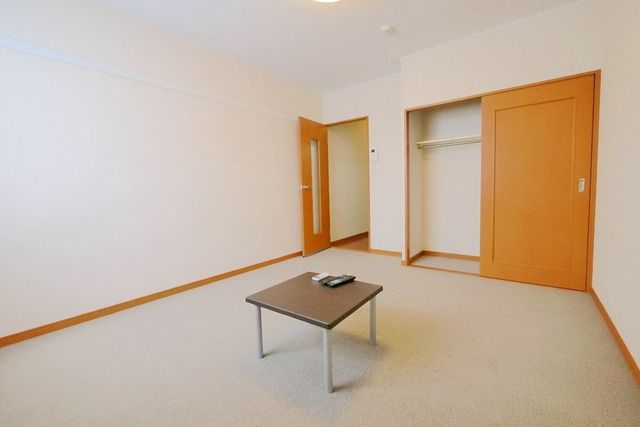 その他部屋・スペース　洋室、別ショット♪