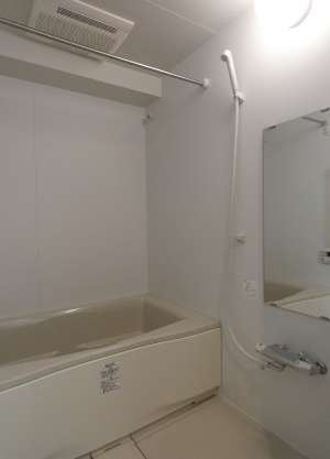 バス・シャワールーム　☆ゆったりくつろげるお風呂☆