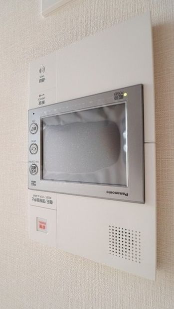 セキュリティ　※別号室の参考写真です。