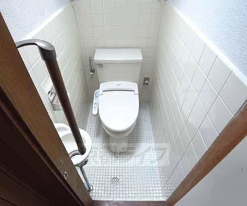 トイレ　洋式トイレです