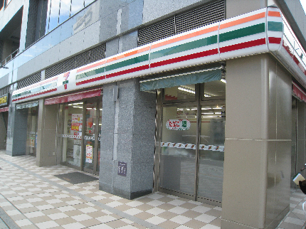 コンビニ　セブンイレブン 浜松板屋町店（コンビニ）まで22m