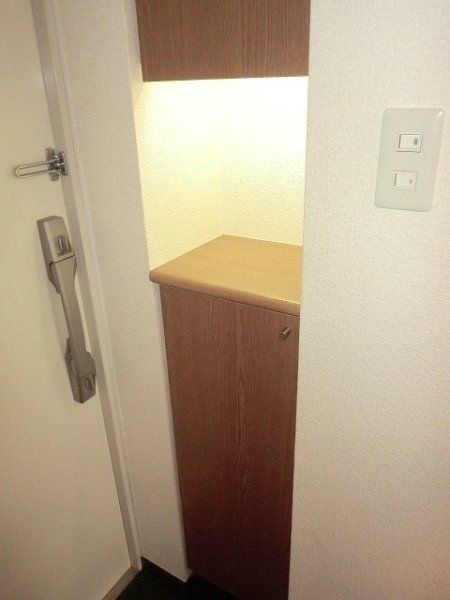 玄関　別部屋参考写真