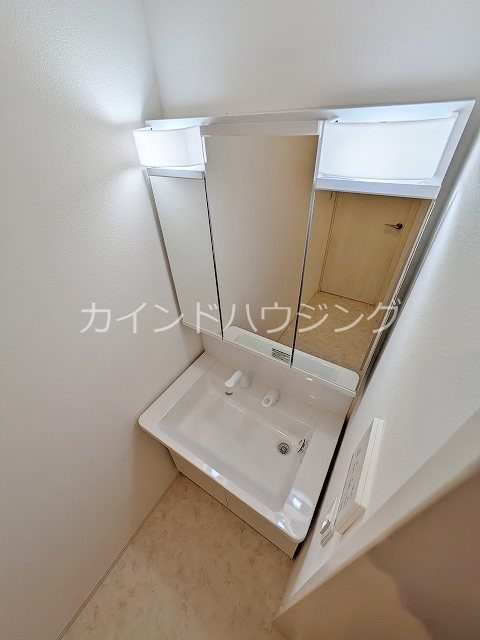 洗面設備　シャンプードレッサー