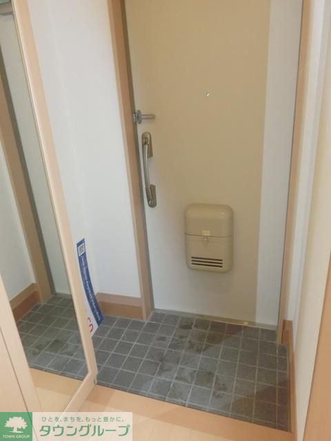 玄関　★玄関扉２重ロックなので安心です★