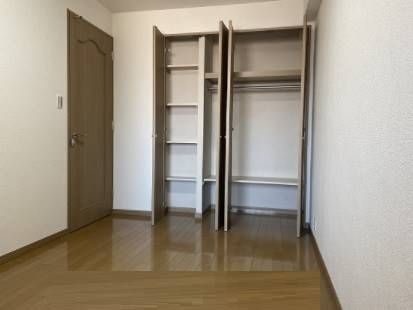 その他部屋・スペース　使い勝手のいい寝室です