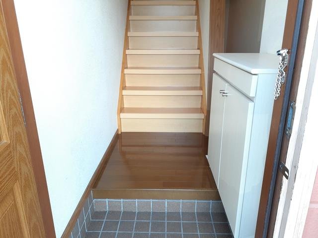 玄関　シンプルで使いやすい玄関です