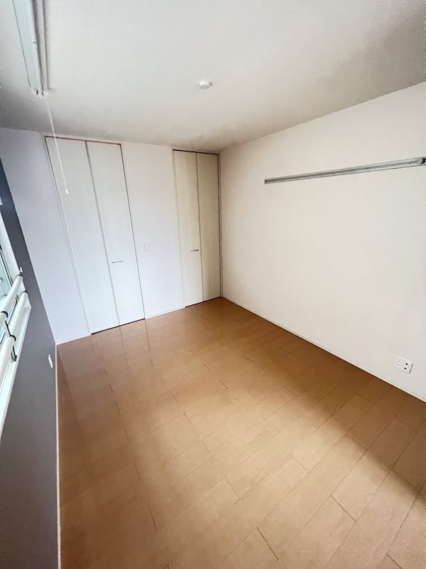 その他部屋・スペース　落ち着いて過ごせるお部屋なので、寝室にいかがでしょうか