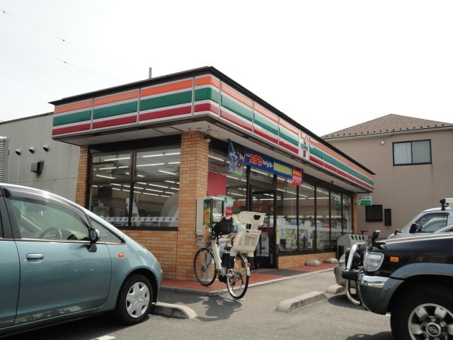 その他　セブンイレブン蕨南町４丁目店（その他）まで525m