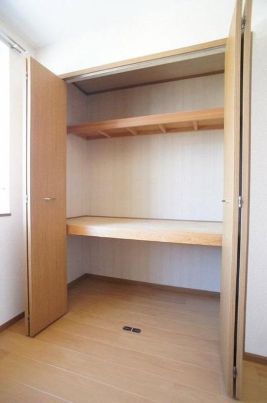 収納　図面と現状に相違がある場合には現状を優先
