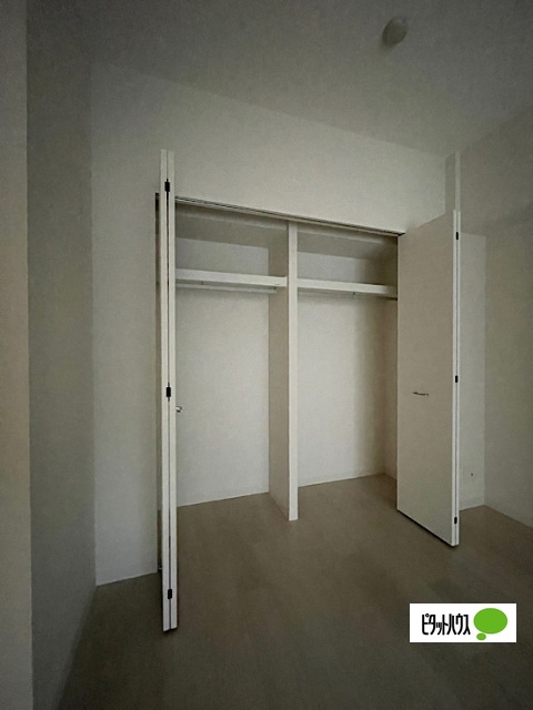 収納　同物件別部屋