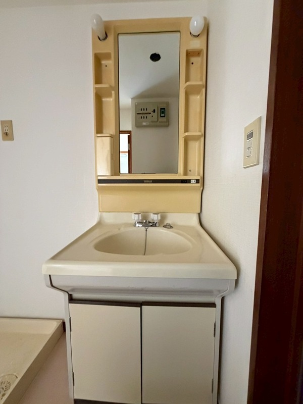 洗面設備　参考写真