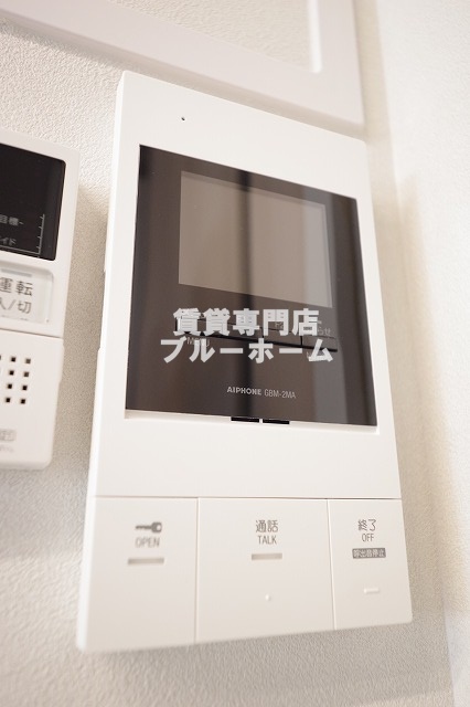 セキュリティ　モニター付きのインターホンです！