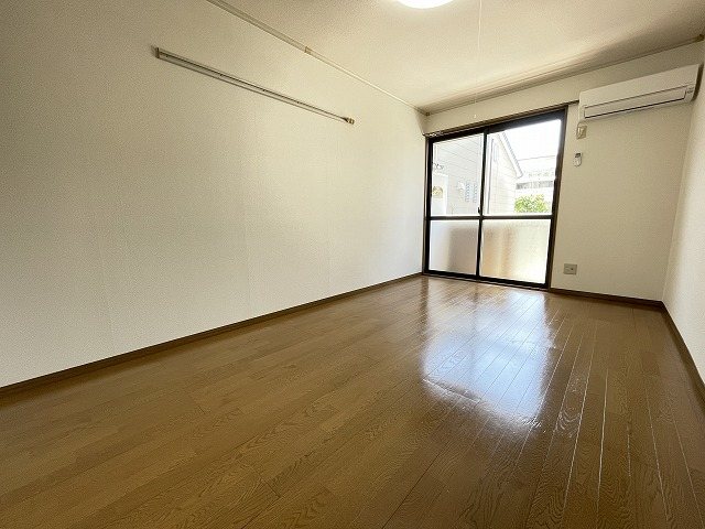 居室・リビング　参考写真です。