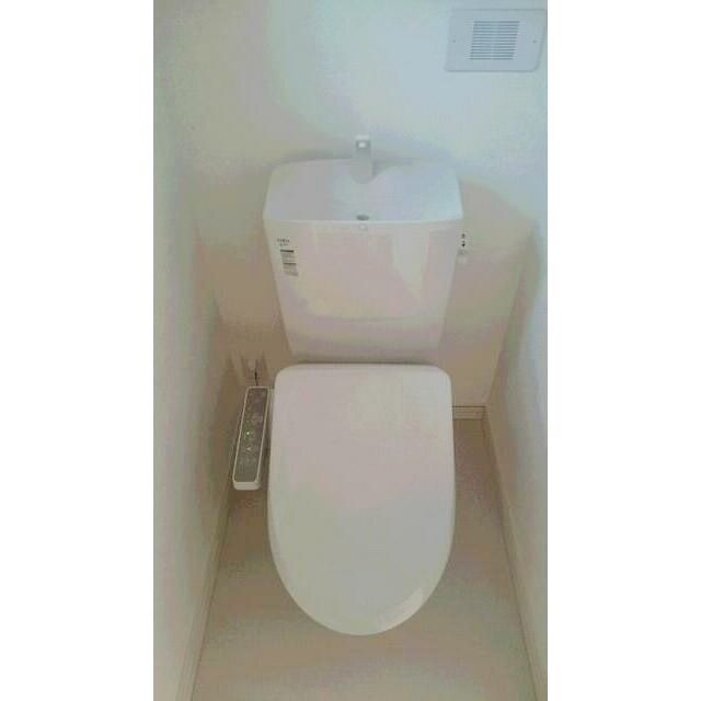 トイレ　参考写真