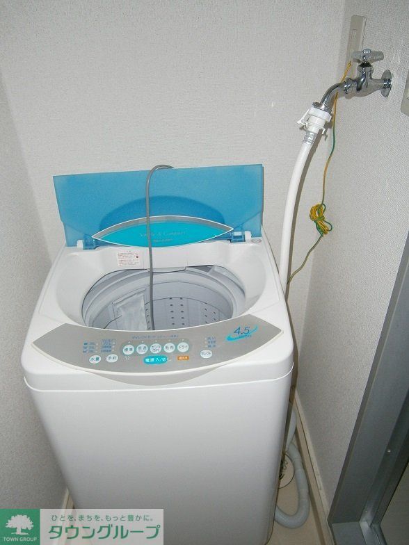 その他　全自動洗濯機が備え付け