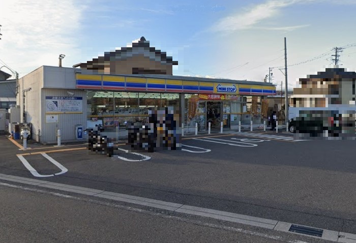 コンビニ　ミニストップ 光明寺店（コンビニ）まで794m