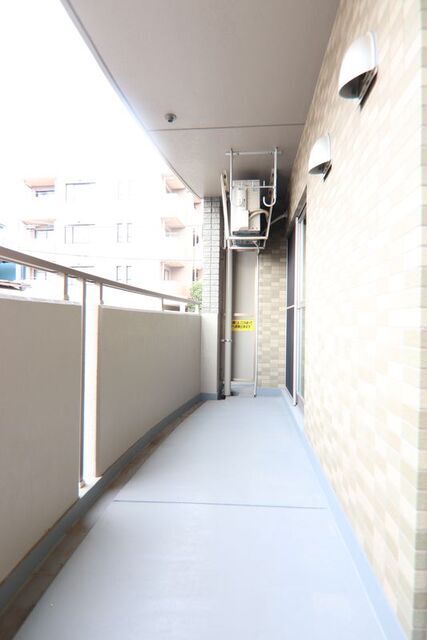 バルコニー　※別室の参考写真の為、現況優先です。