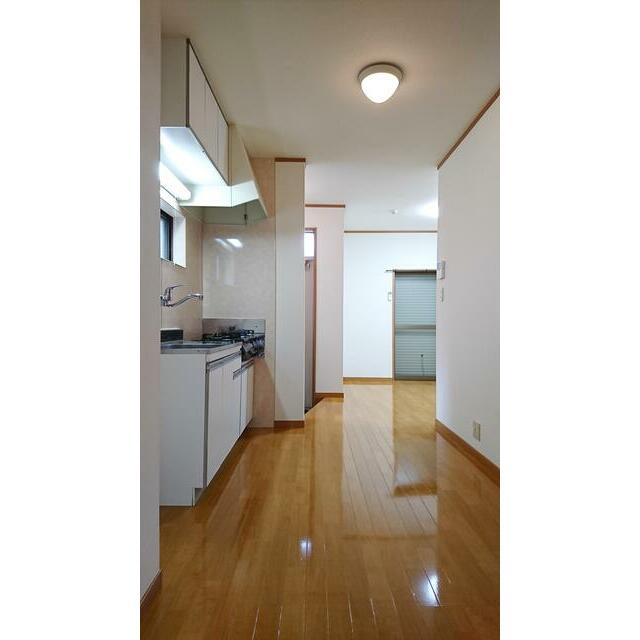 キッチン　ダイニングキッチン（９．５帖）