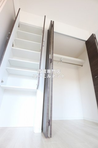 収納　クローゼット付きでお部屋もスッキリ♪