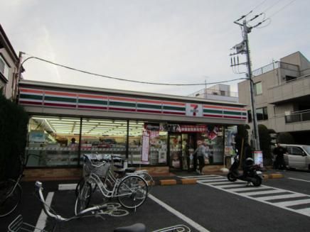 コンビニ　セブンイレブン川口上青木中央通り店（コンビニ）まで774m