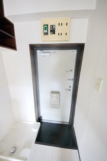 玄関　★見学希望等はタウンハウジング中央林間店までお気軽に♪★